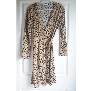 MANGO WRAP DRESS - CUTE & ELEGANT! SIZE M